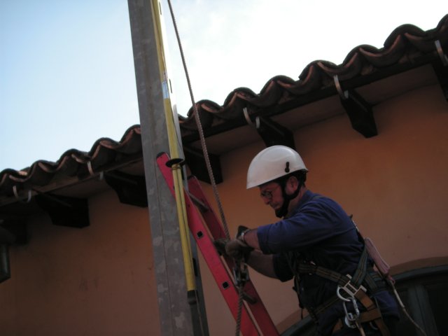 PRACTICAS (7) RIESGO ELECTRICO